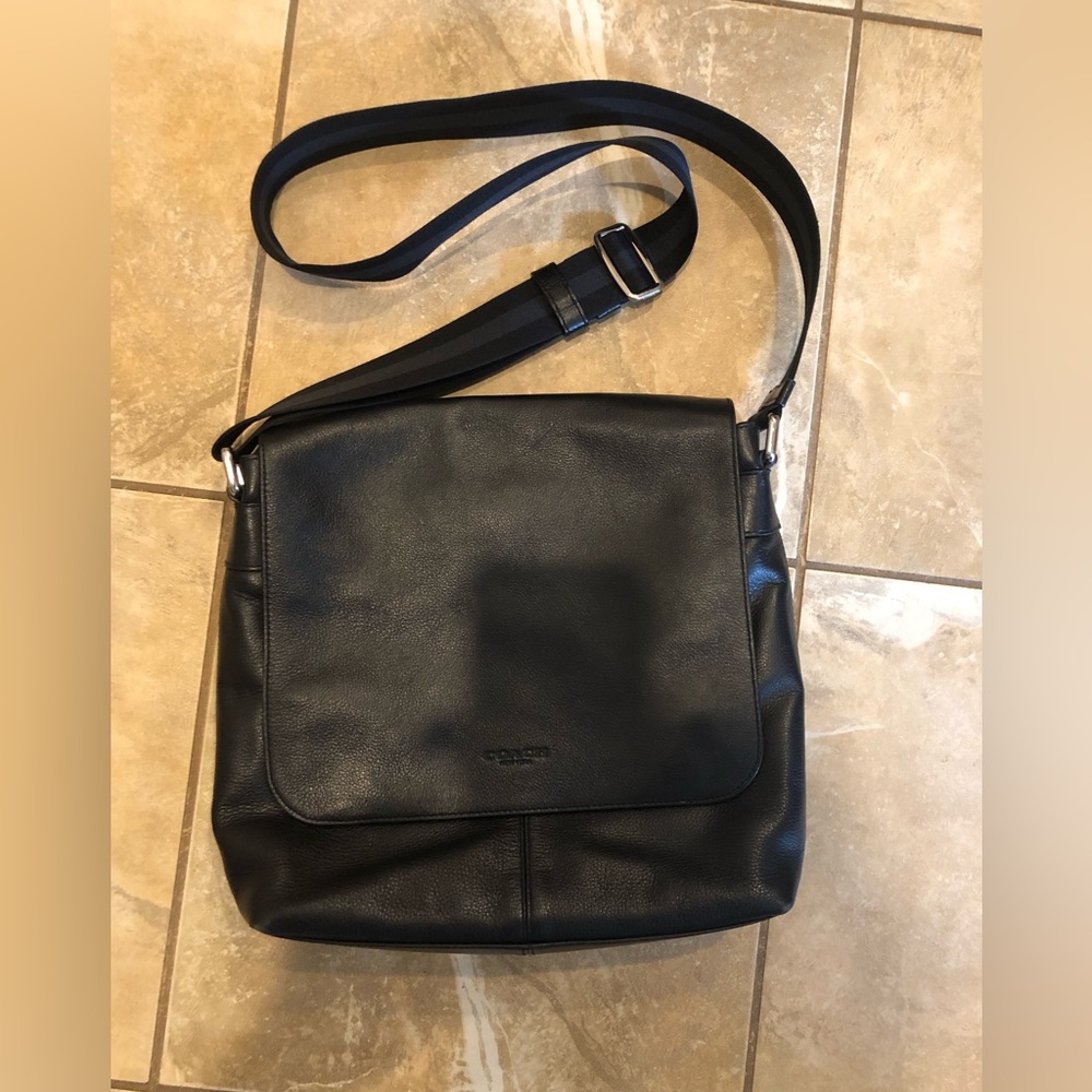Coach Charles Messenger Leather Crossbody Bag F72362 Black Tablet